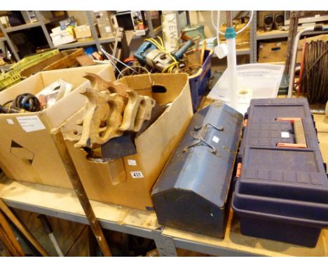 Selection of tools and toolboxes