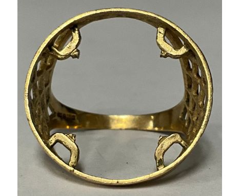 A 9ct gold ring to mount a sovereign, size S/T, marked 375,  4.2g 