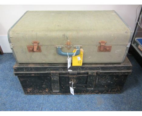 Vintage luggage - tin trunk L77.5cm and a suitcase 

Provenance: Charlotte Louise Adela Evelina Rothschild (1873 - 1947) 
