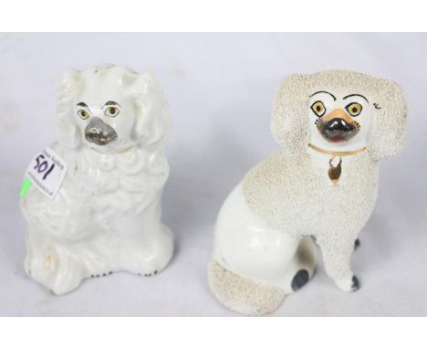 Two spaniel ceramic ornaments - Staffordshire-style, age unknown 