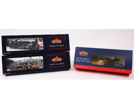 3 Bachmann Branch-Line OO gauge steam locomotives. A BR Standard class 3 MT 2-6-2 tank locomotive (31-975) RN 82029 in lined 