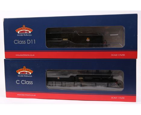 2 Bachmann Branch-Line OO gauge steam locomotives. BR class D11 4-4-0 tender locomotive (31-146) RN 62663 in unlined black li