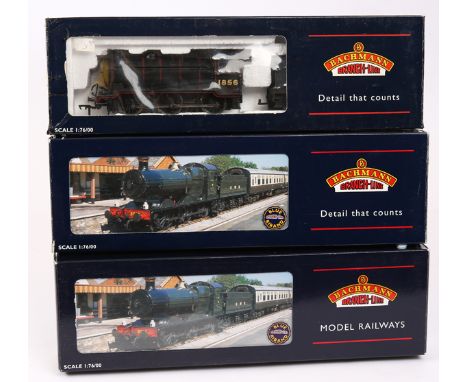 3 Bachmann Branch-Line OO gauge tender locomotives. 2 Collett 0-6-0 goods (32-300) RN 3202. And (32-304) RN 2294 both in unli