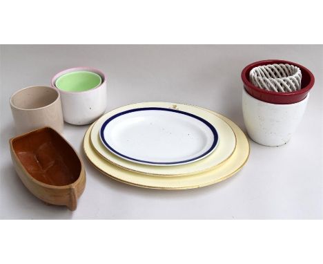 Two Royal Worcester 51 meat plates bearing the motto 'Omne Bonum Dei Donum', a smaller blue rimmed meat plate, five planters,