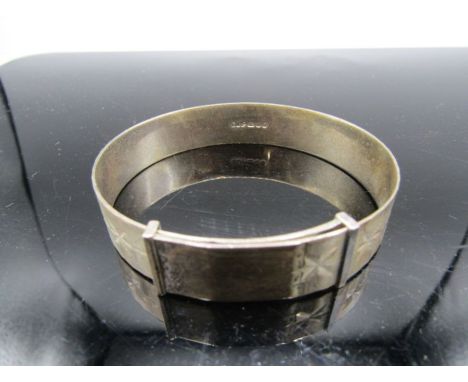 Silver bangle 24gms