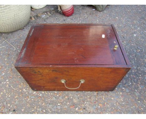 Vintage wooden tool box with moulding planes 