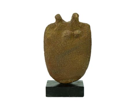 Peter HAYES (1946) Two Figures  Ceramic, signed to base, height 15cm.