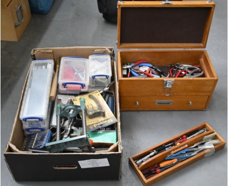 A Gerstner oak tool chest, 23cm h; 41 x 20cm and miscellaneous tools  