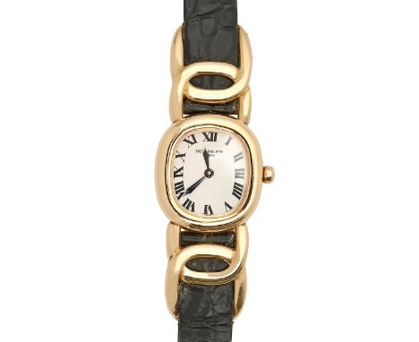 A Patek Philippe 18ct gold lady's wristwatch, Golden Ellipse, 23 x 25mm, Ref 4830. No 2976526, E15 quartz movement, No 152619