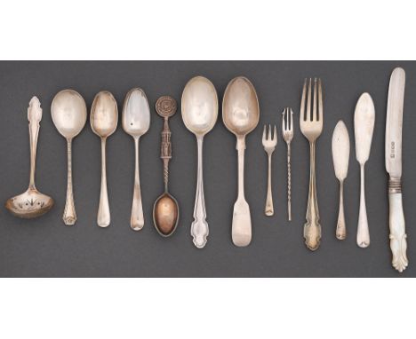 Miscellaneous small silver flatware, George III and later, 6oz 10dwt (excluding mother-of-pearl hafted knife)  Good condition