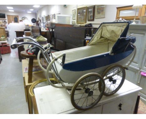 Vintage Triang Dolls Pram