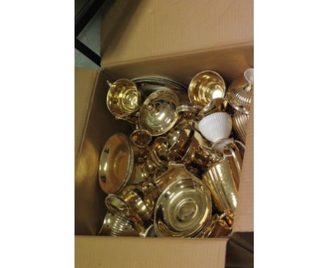 Royal Winton Gold Effect Tea Service 