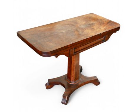 A Victorian mahogany card table, with green baize inlaid top, with quatrefoil base and claw feet, 46 by 91.5 by 74cm high (cl