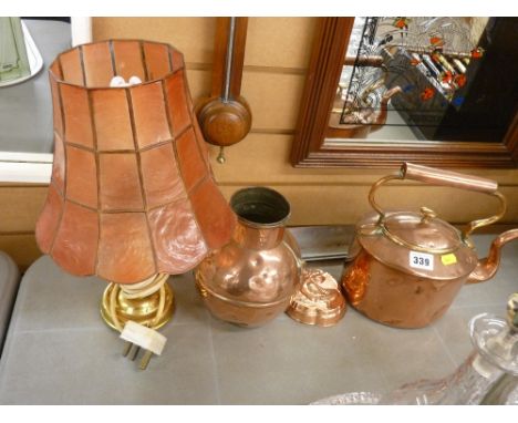 Vintage copper kettle, a brass table lamp and shade and two further copper items etc 