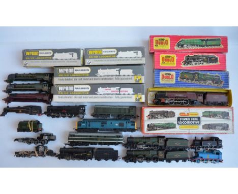 Collection of mostly metal bodied OO gauge 2 rail electric locomotive models (including boxed examples, 2 models re-painted) 