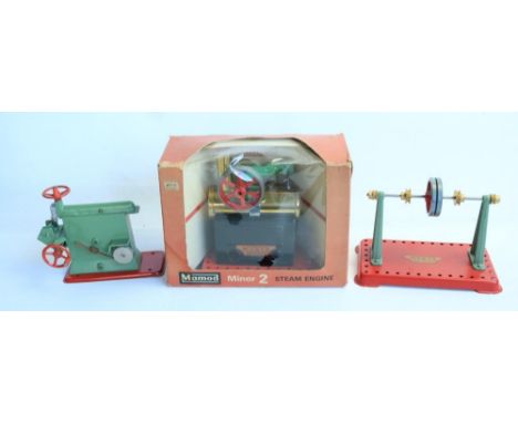 Vintage boxed Mamod Minor 2 live steam engine in excellent condition (appears unused), box good for age plus a Mamod Line Sha