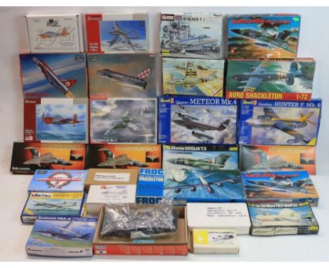Collection of post war themed model kits from Heller, Revell, Hobby Boss, Alley Cat etc. including a vintage Frog Shackleton 