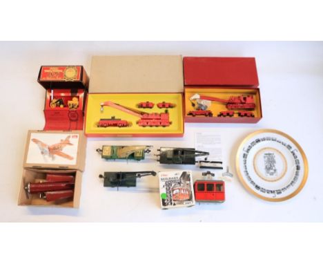 Mixed collection of modern and vintage models to include a OO gauge Hornby Dublo 4620 metal 75 ton breakdown crane (in at lea
