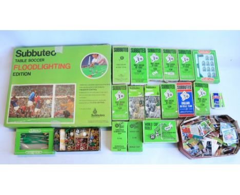 Collection of Subbuteo table football to include a Floodlighting Edition box Set, teams (many figures appear repainted, some 