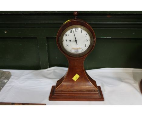 Edwardian mantle clock with Swiss movement, 33 cm high