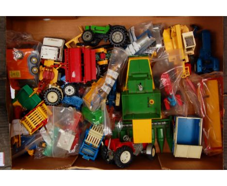 Tray of mixed play worn and loose Britains Farming Vehicles, Accessories and Implements, to include Corn King Combine, Horse 