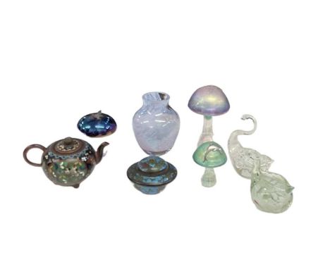 HERON GLASS; a graduated set of three art glass mushrooms with silvered animals, two of butterflies and one of a dolphin, hei