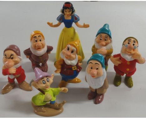 MATTEL TOYS SET OF SNOW WHITE & 7 DWARFS 