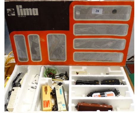 LIMA ENGINE & WAGONS IN LIMA BOX 