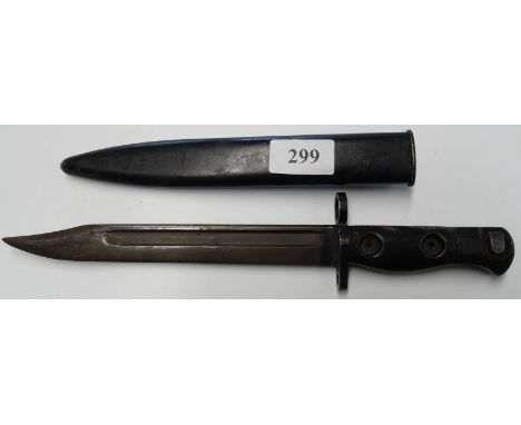 BRITISH LIA 3 BAYONET KNIFE IN SCABBARD 8' BLADE 