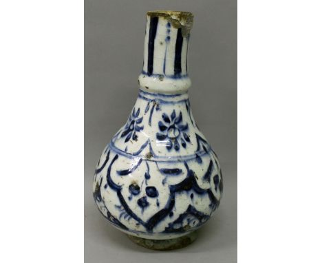 AN EARLY INDO-PERSIAN BLUE & WHITE CERAMIC VASE, possibly 17th/18th Century Timurid, the sides painted with formal designs in