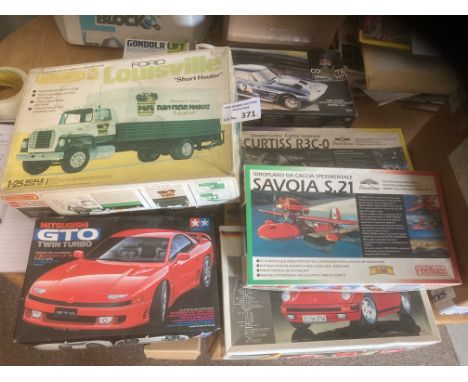 Diecast : Model kits - mostly American vintage cars, planes plus other models - all good cond inc Matchbox, Tamiya etc (11)