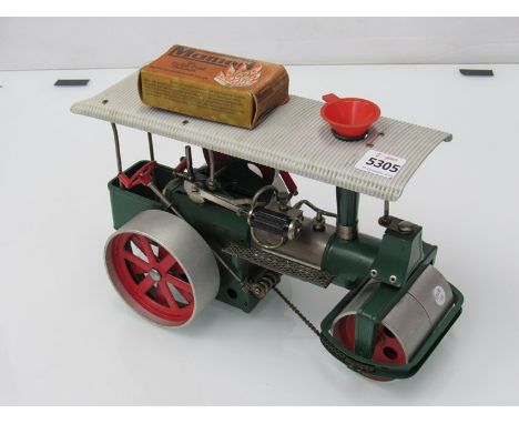 A Mamod road roller traction engine 