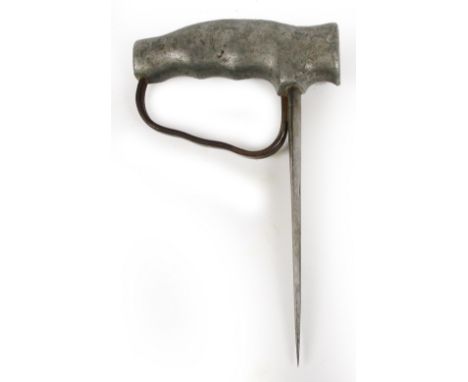 A WWI period knuckle duster knife with leather scabbard, length of blade 12cm.