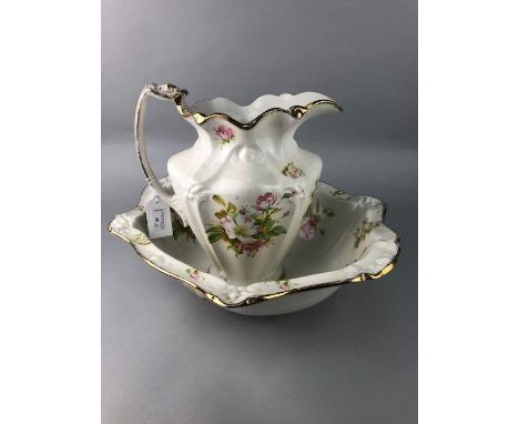 VICTORIAN CERAMIC WASH BASIN AND EWER, the ewer 30cm high