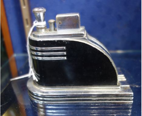 AN ART DECO RONSON LIGHTER in chrome and black