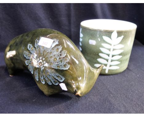 A 1970'S POOLE POTTERY JARDINIERE and a similar stylised ceramic bull