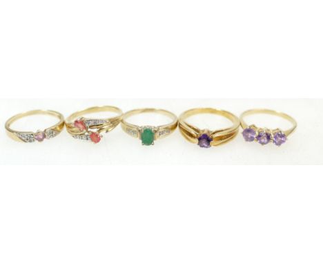 5 x 9ct Gold rings - All size N - Amethyst 3 stone, Amethyst heart shape, pink stone, orange Sapphire & a green stone ring, p