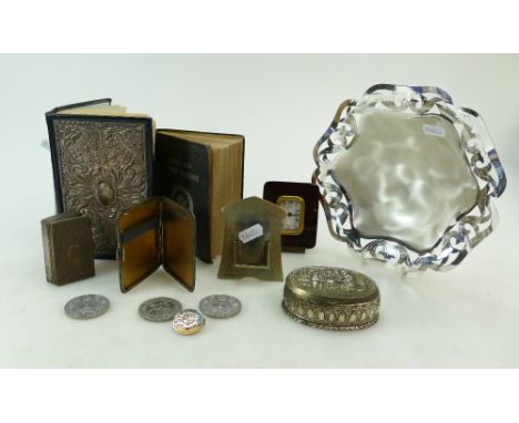 A collection of vintage items including silver cigarette case, silver cased Oxford Dictionary, St Johns first aid book, Pilot