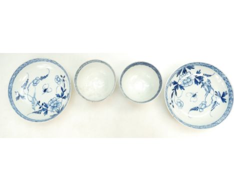 Two 18th century Worcester porcelain tea bowls and saucers, 1 bowl with reglued 2 part section, from an old collection, and s