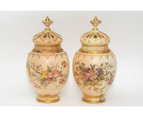 A pair of Worcester rose jars and covers. The shape is 2048. The heights are approximately 10 inches.
