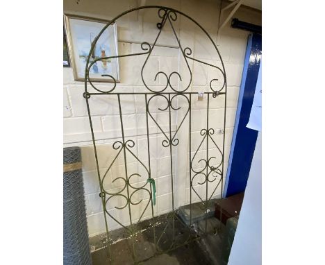 Metal arched garden gate approx 107cm wide