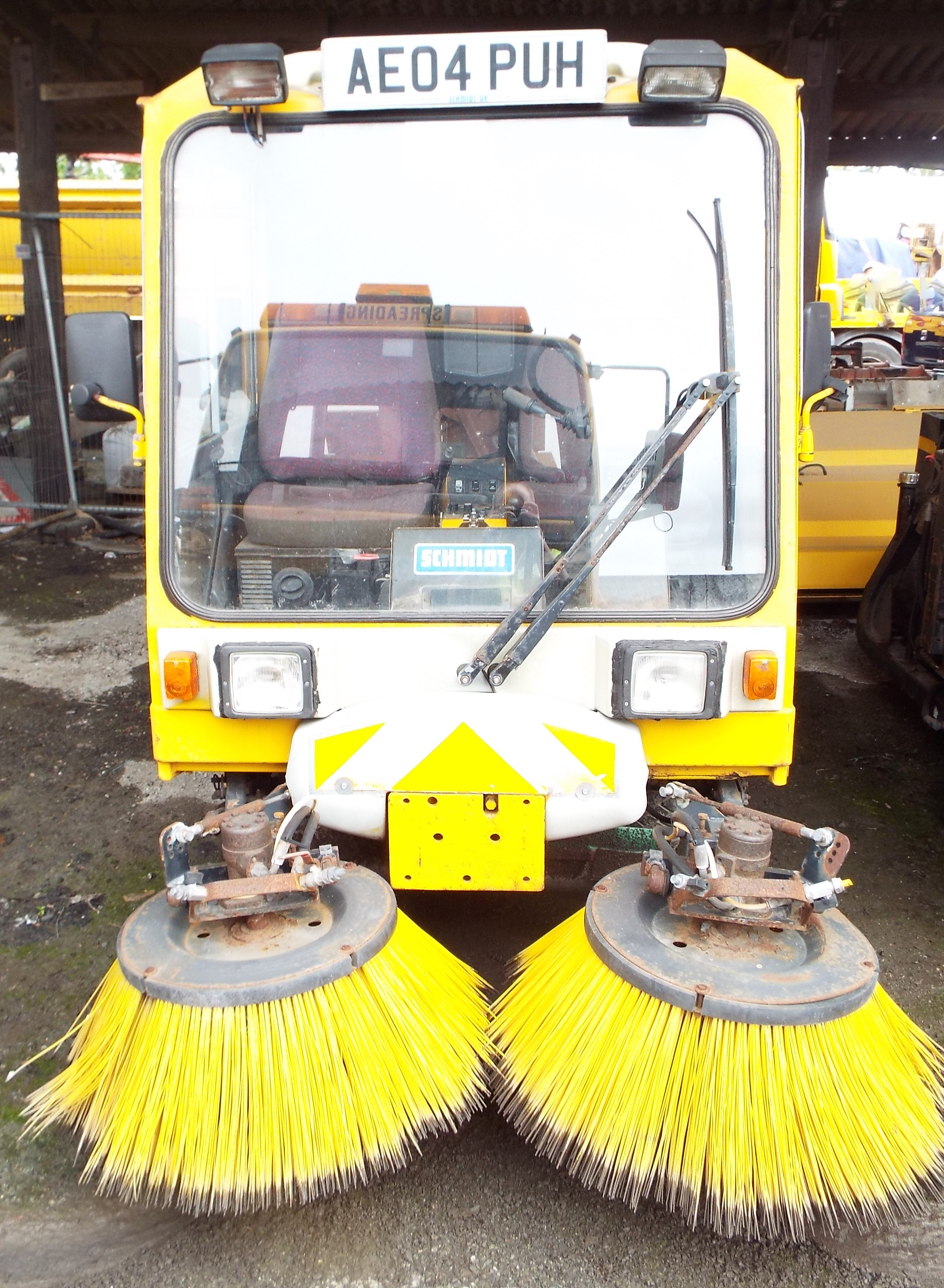 Schmidt Pavement Sweeper. Registered 2004 YOM 2004 2800cc Fuel Diesel