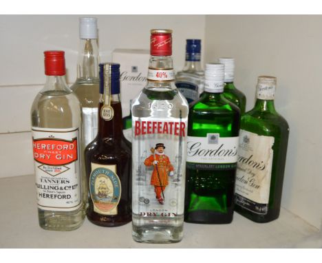 10 bottles of Gin