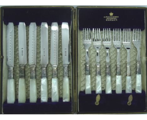 Box set of 6 Mother of Pearl handle forks & knives  