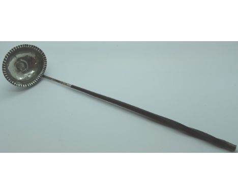 Punch ladle  