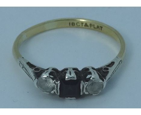 18ct Gold 3 stone set ring  