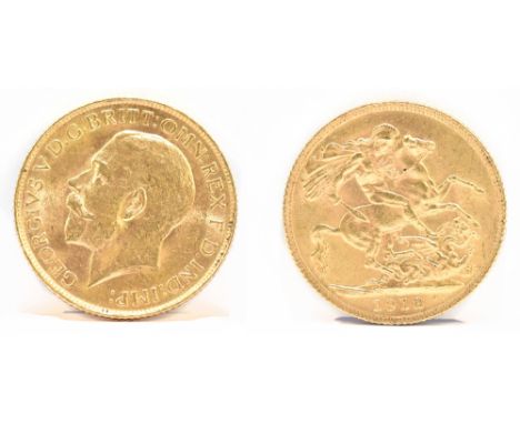 A George V full sovereign, 1913.Additional InformationMinimal ear to the edges, light scuffs, otherwise good.