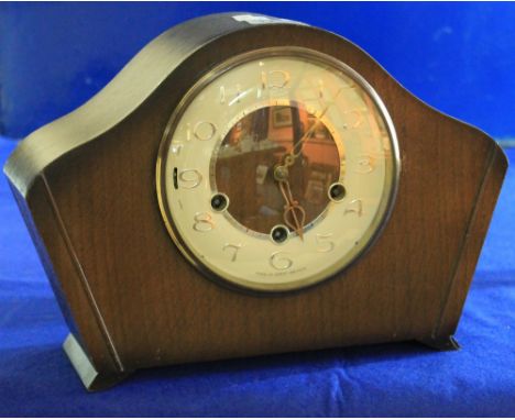 Mid 20th century Smith's oak three train mantle clock. 