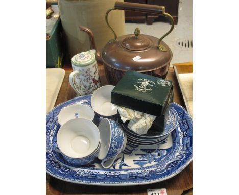Tray of assorted china to include Japanese Noritake 'Howo' blue and white cups and saucers, Crown Staffordshire fine bone chi