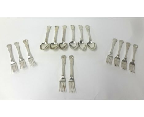 Geo III silver flatware comprising 4 x forks by William Eley &amp; William Fearn, London 1822, 2 x forks by William Eley, Lon
